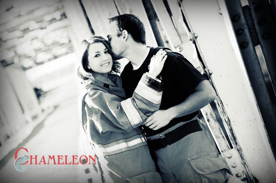 Red Bluff Photography-Engagement Photography-Outdoor Portraits-Jelly'S Ferry-Chameleon-Photographix-01 Red Bluff Photography Engagement Photography Outdoor Portraits Jellys Ferry Chameleon Photographix 01 - Chameleon Photographix